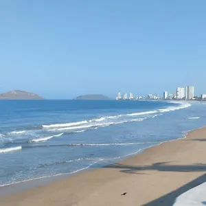 Blanco Armonia - Depto 1 - 2 Min Malecon Mazatlán